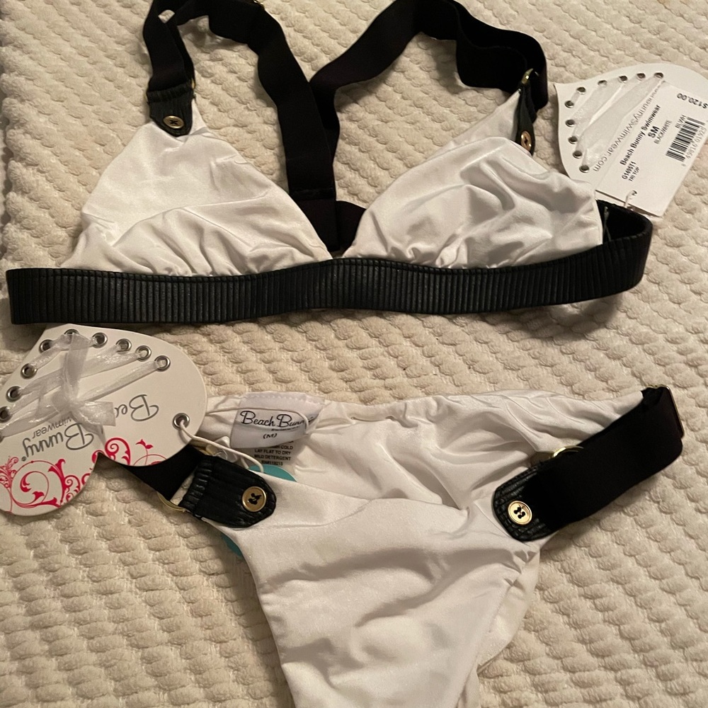 Beach bunny bikini set ~top small bottom medium